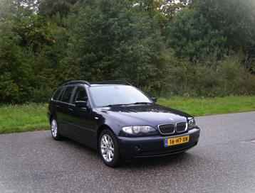 BMW 3-serie Touring 325xi Executive AUTOMAAT . Schuifdak . L beschikbaar voor biedingen