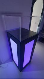 Display kast met LEDs, acryl verwijderbare top, Huis en Inrichting, Kasten | Vitrinekasten, Ophalen, Met plank(en), Kunststof