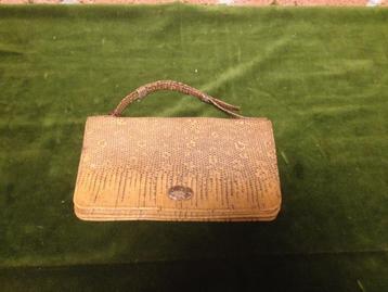 Vintage enveloptasje van echt slangenleder. beschikbaar voor biedingen