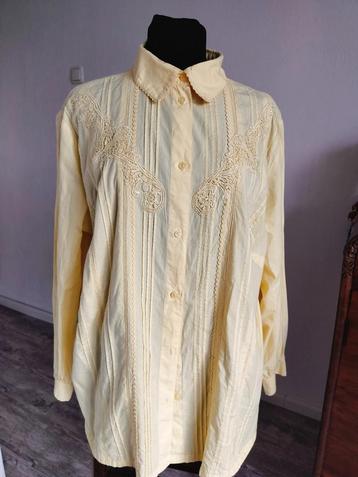 Vintage blouse. Borduurwerk. Katoen  beschikbaar voor biedingen