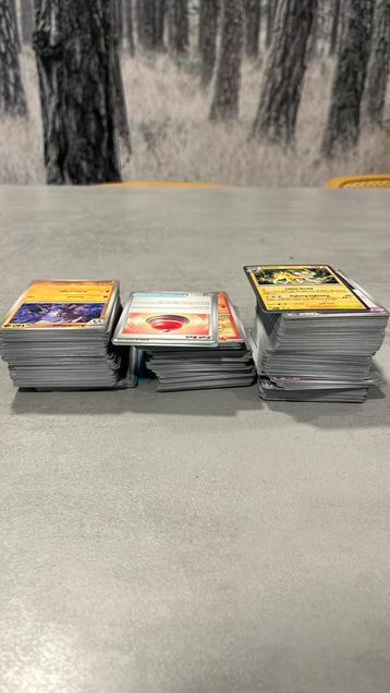 Pokemons tcg beschikbaar voor biedingen