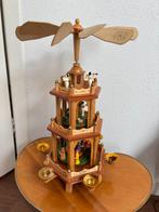 Vintage Kerstpiramide 48 cm 3 etages hout Duitsland, Ophalen of Verzenden, Zo goed als nieuw