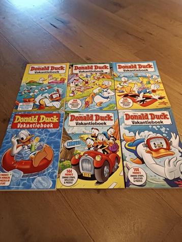 Donald Duck Vakantieboek 6 stuks beschikbaar voor biedingen