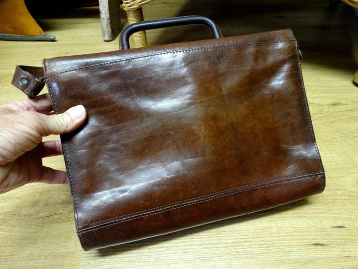 Mooie Creation Gabriele lederen dames tas, Sieraden, Tassen en Uiterlijk, Tassen | Damestassen, Zo goed als nieuw, Handtas, Bruin