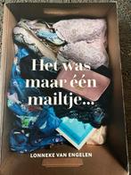 Het was maar één mailtje... - Lonneke van Engelen, Ophalen of Verzenden, Zo goed als nieuw, Nederland