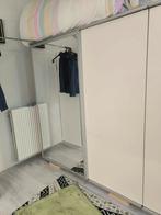 Ruime kledingkast met schuifdeuren met IKEA Pax kast deuren, Huis en Inrichting, Kasten | Kledingkasten, Ophalen, Gebruikt, Glas