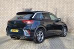 Volkswagen T-Roc 1.5 TSI 150pk DSG R-Line | Trekhaak Afneemb, 12 maanden, Zwart, Bedrijf, Adaptive Cruise Control