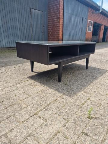 Regissor salontafel coffeetable ikea beschikbaar voor biedingen
