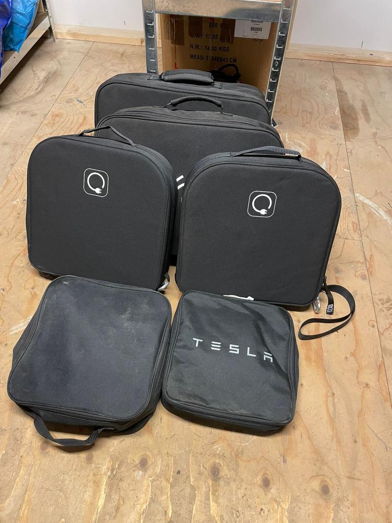 Diverse Laadkabels 220V Auto Mercedes Porsche, Ophalen of Verzenden, Laadkabel