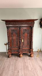 Antieke Friese Keefkast - 17e eeuw, Antiek en Kunst, Antiek | Meubels | Kasten, Ophalen of Verzenden