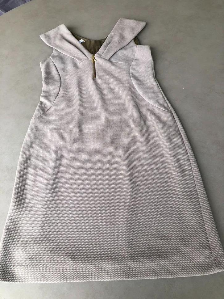 Grijze Batida jurk, maat 3 = 38/40, Kleding | Dames, Jurken, Zo goed als nieuw, Maat 38/40 (M), Grijs, Boven de knie, Verzenden