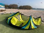 Naish Pivot 2024 – Kite met bar – €600, Watersport en Boten, Kitesurfen, Gebruikt, 9 m², Geen board, Ophalen of Verzenden