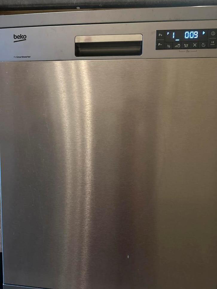 Beko Vaatwasser - Zo goed als nieuw!, Witgoed en Apparatuur, Vaatwasmachines, Zo goed als nieuw, Vrijstaand, 85 tot 90 cm, 60 cm of meer