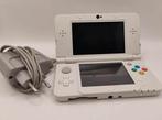 New Nintendo 3DS Wit - Inclusief Oplader, Spelcomputers en Games, Ophalen of Verzenden, Gebruikt
