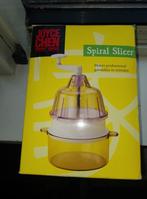 Spiraalschiller/ Saladacco/ Spiral slicer van Joyce Chen, Ophalen of Verzenden, Zo goed als nieuw
