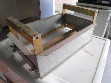 Lijmbak, Lijmbakken, circa 24 cm. beschikbaar voor biedingen