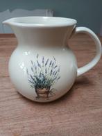 Waterkan lavendel by Jet, Huis en Inrichting, Keuken | Servies, Ophalen of Verzenden, Overige stijlen, Overige typen