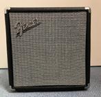 Fender Rumble 15 basversterker, Muziek en Instrumenten, Versterkers | Bas en Gitaar, Ophalen, Zo goed als nieuw, Basgitaar, Minder dan 50 watt
