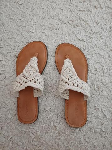 Ibiza slippers maat 39 beschikbaar voor biedingen