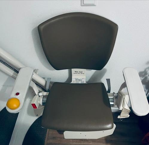Z.g.a.n. traplift Otolift, model voor 150 kilo!, Diversen, Trapliften, Zo goed als nieuw, Ophalen