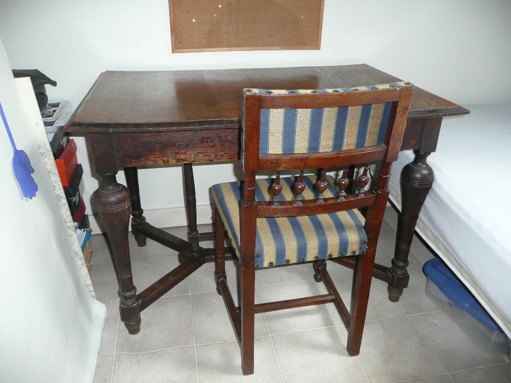 Antiek eiken eetkamer set met 4 stoelen, Ophalen