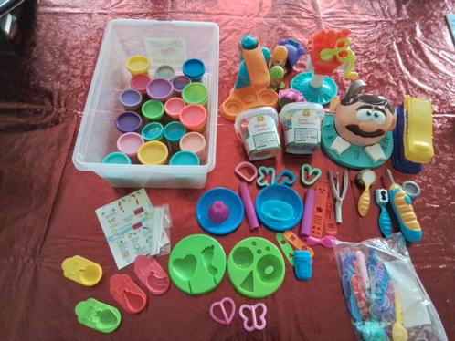 Grote Play doh verzameling bestaande uit verschillende sets, Kinderen en Baby's, Speelgoed | Educatief en Creatief, Zo goed als nieuw