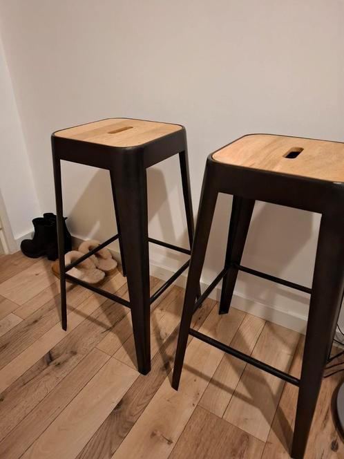 Mangohouten barkrukken Maisons du monde, Huis en Inrichting, Barkrukken, Gebruikt, 2 krukken, Ophalen
