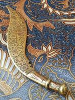 Antieke briefopener uit Engeland van bewerkt koper 24 cm., Antiek en Kunst, Antiek | Koper en Brons, Ophalen of Verzenden, Koper