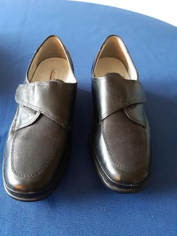 Zwarte klittenband schoenen van Medicus, maat 38,5 K 