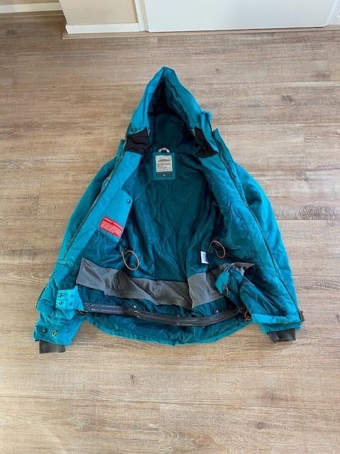 Winterjas Didriksons 1913, 160 tot 180 cm, Overige typen, Zo goed als nieuw, Skiën