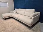 Linteloo George sofa + chaise longue showmodel bank, Huis en Inrichting, Banken | Bankstellen, Ophalen of Verzenden, Zo goed als nieuw