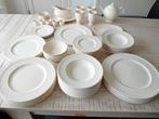 Compleet Wedgwood Windsor Made in England servies, Huis en Inrichting, Keuken | Servies, Ophalen of Verzenden, Zo goed als nieuw