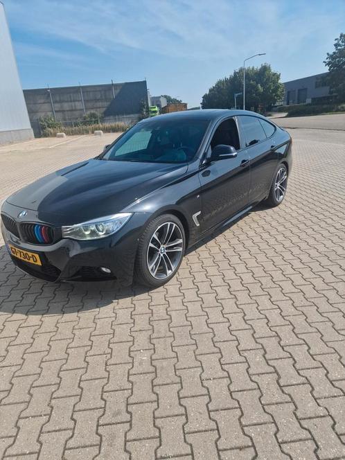 BMW 3-SERIE GT (f34) M pakket  320I Aut8 2015 Zwart, Auto's, BMW, Particulier, Benzine, C, Hatchback, Automaat, Origineel Nederlands
