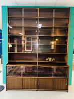 Mega grote vintage wandkast vitrinekast winkelkast, Ophalen