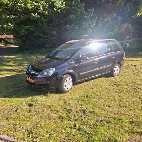 Opel Zafira 1.6 2006 Zwart APK tot 05-04-2026, Auto's, Opel, Particulier, Zafira, Benzine, C, MPV, Handgeschakeld, Origineel Nederlands