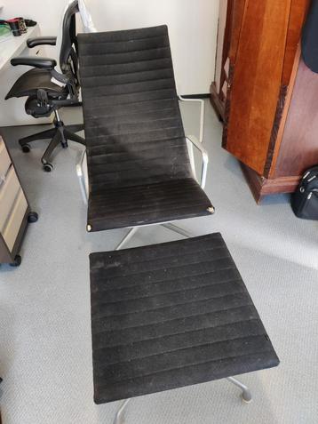 Herman Miller EA 124 + 125 Rocker