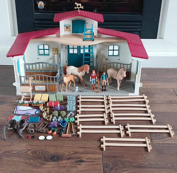 Schleich manege te koop., Verzamelen, Dierenverzamelingen, Zo goed als nieuw, Beeldje of Figuurtje, Paard, Ophalen of Verzenden