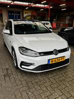 Volkswagen Golf 1.4 TSI 125pk 7-DSG 5D 2017 Wit, Auto's, 125 pk, 4 cilinders, Wit, 1191 kg