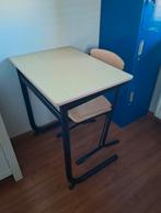 Bureau met lades, Ophalen of Verzenden, Zo goed als nieuw
