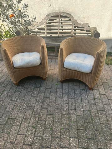 Rieten stoel set beschikbaar voor biedingen