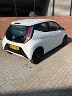 Toyota Aygo 1.0 12V Vvt-i Ddrs 2014 Wit ORIGINEEL NL AUTO, Auto's, Voorwielaandrijving, 4 stoelen, Origineel Nederlands, Handgeschakeld