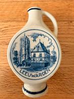 Klein Delfts blauw kannetje . Leeuwarden., Antiek en Kunst, Antiek | Keramiek en Aardewerk, Ophalen of Verzenden