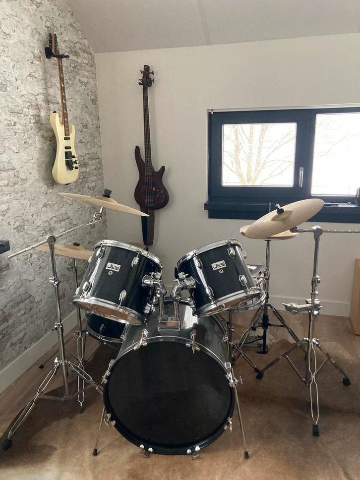 Drumstel, Jive! complete set, incl.kruk, in goede staat, Muziek en Instrumenten, Drumstellen en Slagwerk, Gebruikt, Overige merken