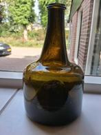 Antieke fles 18e eeuw glas blauwe gloed gaaf, Ophalen of Verzenden