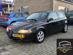 Alfa Romeo 147 1.6 T.Spark Impression lange apk, Auto's, Voorwielaandrijving, Gebruikt, 4 cilinders, 1165 kg