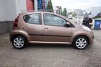 Peugeot 107 1.0 Active (bj 2013), Voorwielaandrijving, Euro 5, Stof, Gebruikt