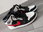 Nike Air Jordan 1 Mid White Black Chile Red maat 43, Kleding | Heren, Schoenen, Wit, Ophalen of Verzenden, Nike Air Jordan, Sneakers of Gympen