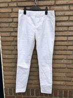 Witte katoenen broek, dames maat 40, C&A, smalle pijp, Maat 38/40 (M), Wit, Ophalen of Verzenden, Zo goed als nieuw