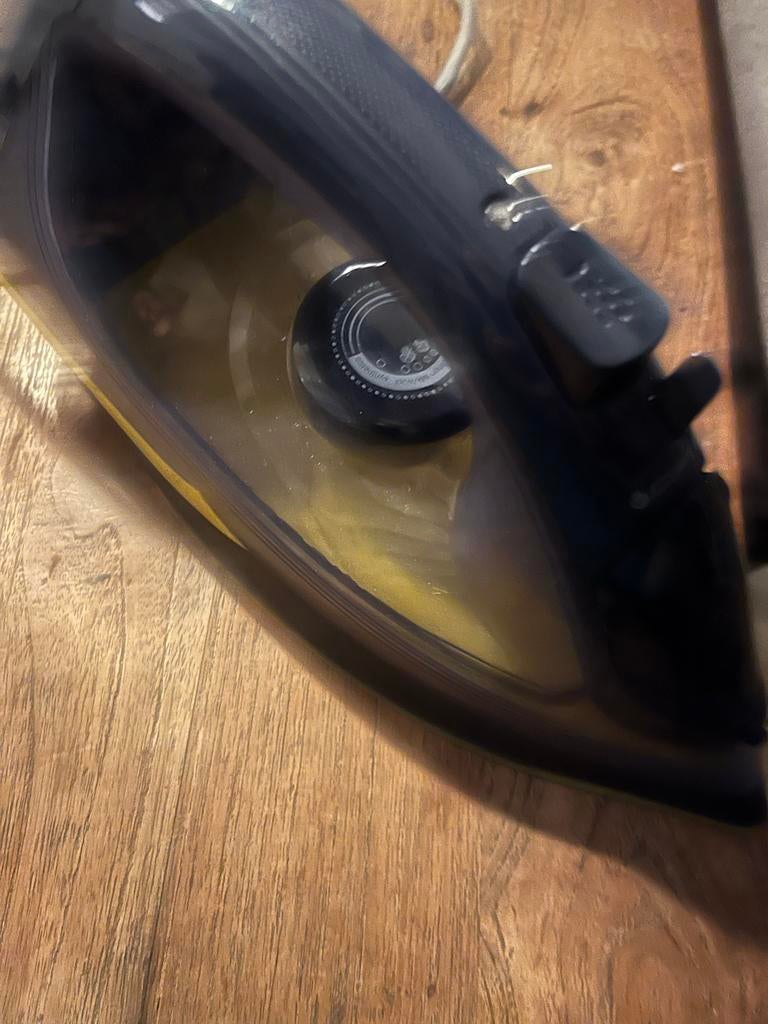 Nieuwe stoomstrijkijzer - nooit gebruikt!, Ophalen of Verzenden, Nieuw, Strijkijzer met snoer