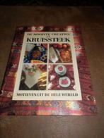 De mooiste creaties in kruissteek - uit de hele wereld., Ophalen of Verzenden, Zo goed als nieuw, Borduren en Naaien, Jan Eaton.